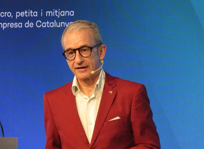 Archivo - El secretario general de Pimec, Josep Ginesta, en la sede de la patronal