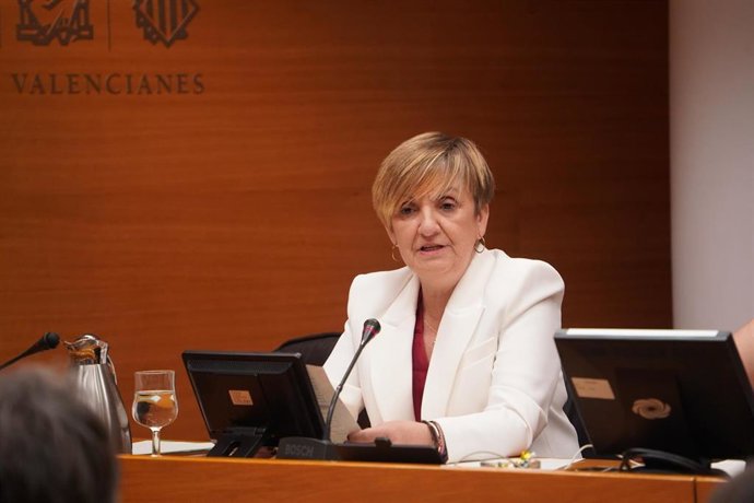 La consellera de Industria, Turismo, Innovación y Comercio, Marián Cano, comparece en Les Corts para explicar el presupuesto de 2026