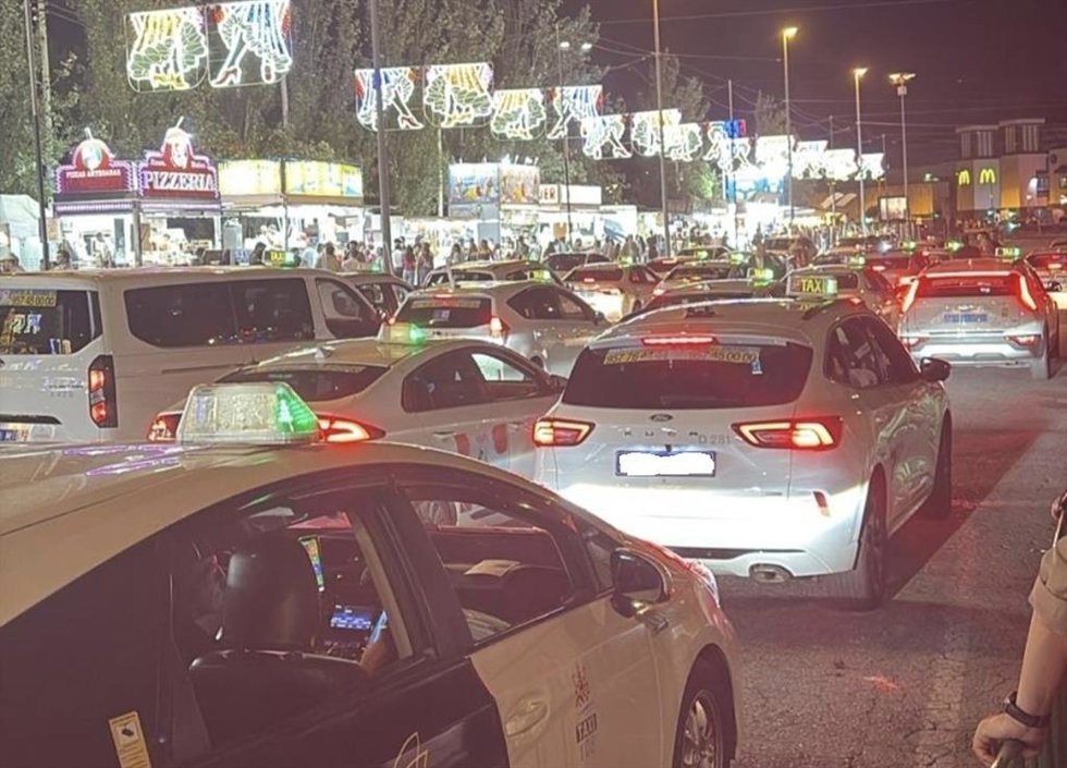 Taxis en la Feria de Córdoba.