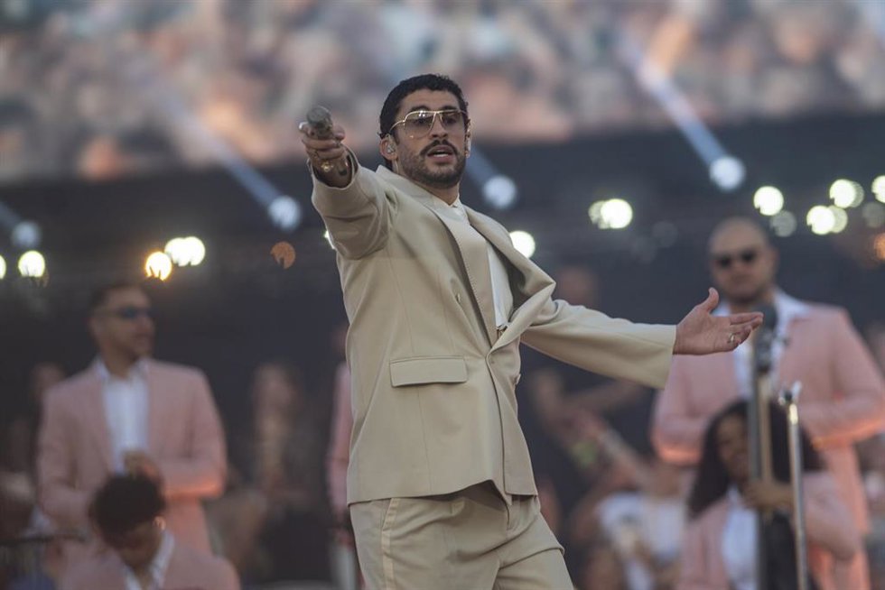 El cantante Bad Bunny durante su concierto en el Estadi Olímpic Lluís Companys, a 22 de mayo de 2026, en Barcelona, Catalunya (España). Bad Bunny actúa en Barcelona con dos conciertos seguidos dentro de su gira ‘DeBÍ TiRAR MáS FOToS World Tour’.