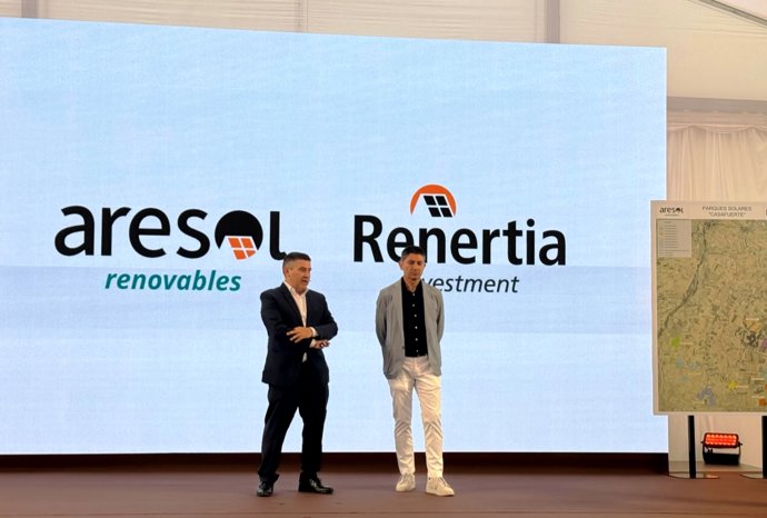 ARESOL y RENERTIA inauguran los Parques Solares Casafuerte
