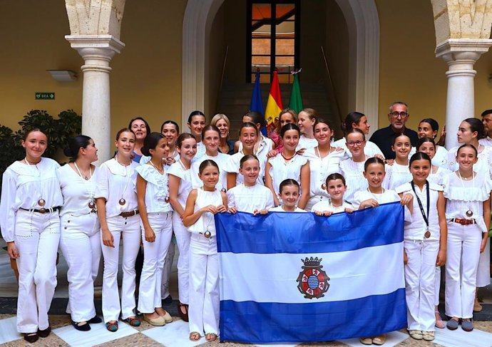 Recepción en Jerez de la Escuela de Fredes Insa