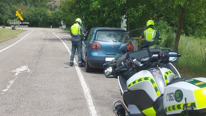 El conductor está investigado como presunto autor de dos delitos contra la seguridad vial
