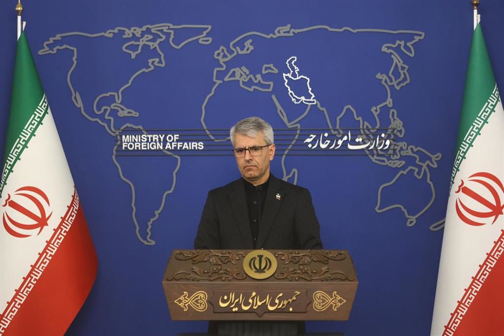 El portavoz del Ministerio de Exteriores de Irán, Esmaeil Baqaei, durante una rueda de prensa en junio de 2026 (archivo)