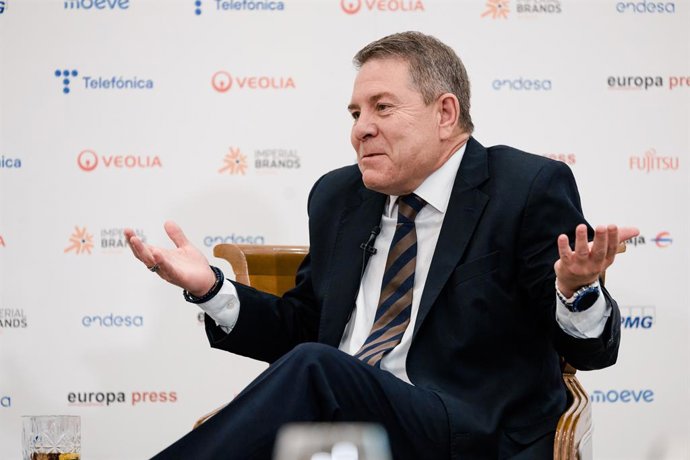 O presidente de Castela-La Mancha, Emiliano García-Page, durante um café da manhã informativo da Europa Press, no Hotel InterContinental Madrid, em 3 de junho de 2026, em Madri (Espanha).