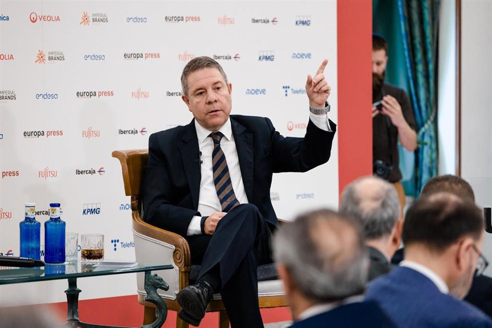 El presidente de Castilla La-Mancha, Emiliano García-Page, durante un desayuno informativo de Europa Press, en el Hotel InterContinental Madrid, a 3 de junio de 2026, en Madrid (España).