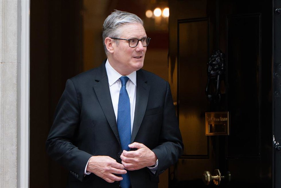 El primer ministro de Reino Unido, Keir Starmer, en Downing Street.