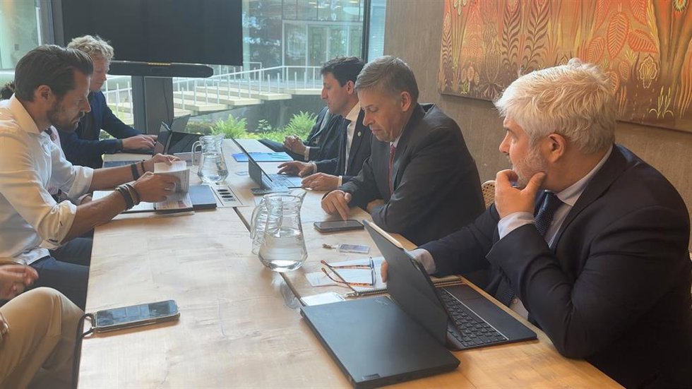 La delegación institucional ha mantenido encuentros con entidades financieras y gestoras