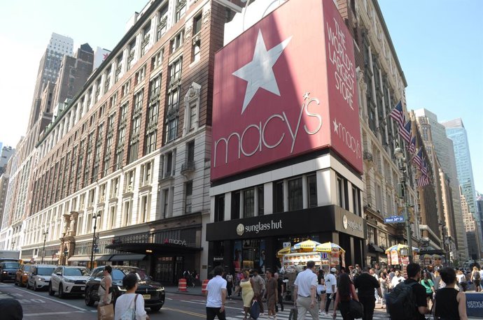 19 de maio de 2026, Nova York, Estados Unidos: Uma loja de departamentos da Macy's é vista na Herald Square, em Manhattan, na cidade de Nova York.