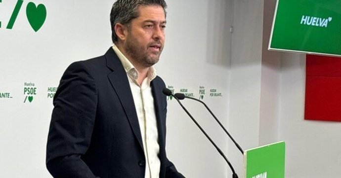 El secretario de Organización del PSOE de Huelva, Francisco Baluffo.