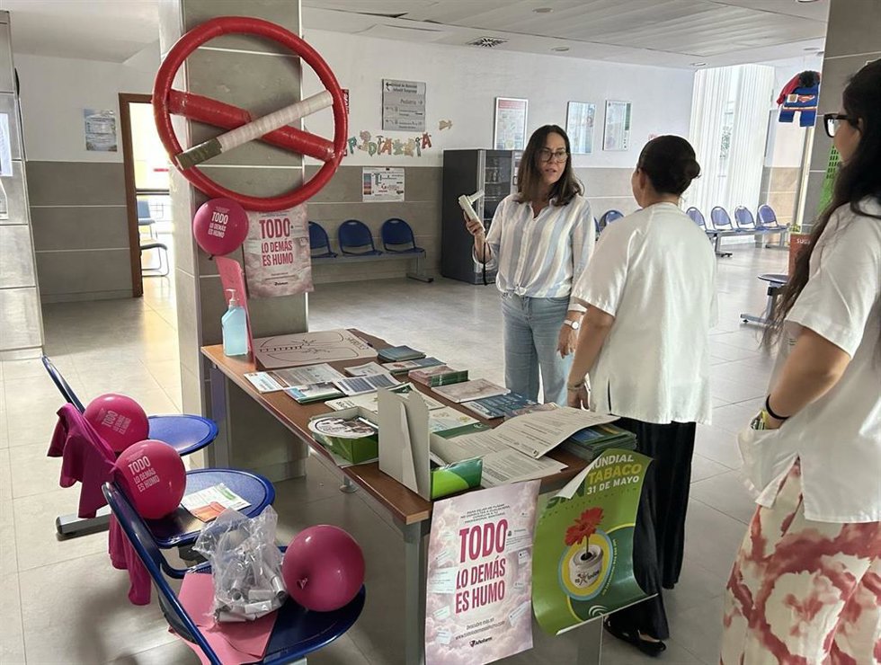 Semana sin Humo en el centro de sald El Torrejón (Huelva).