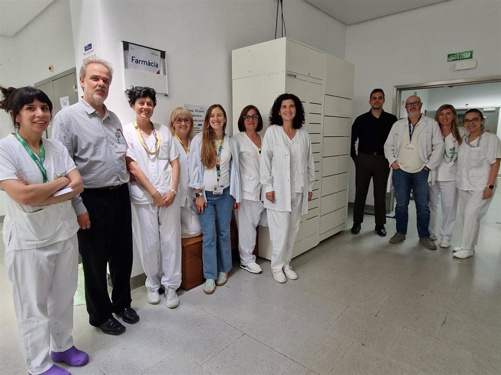 El Hospital de Manacor implanta un sistema de taquillas automáticas para dispensar medicación a pacientes externos.
