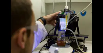 Presenten una tecnologia capaç de transformar lignina en vainillina i materials biodegradables