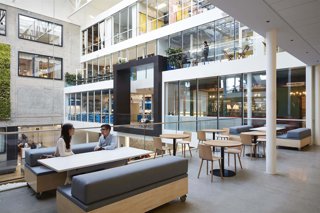 Archivo - Oficinas de Aribnb.