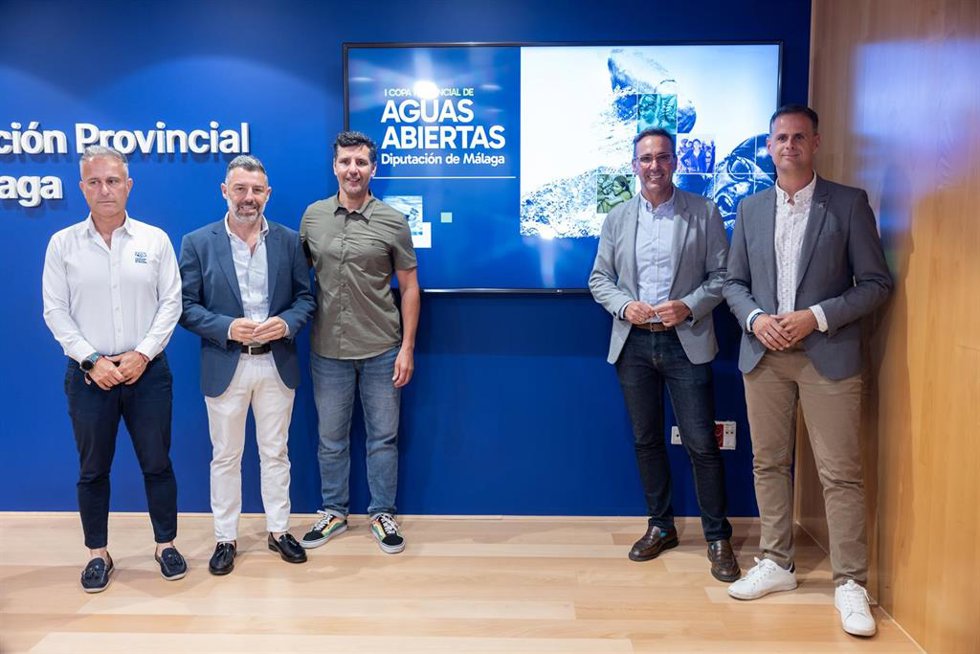 Presentación de la  I Copa Provincial de Aguas Abiertas de la Diputación