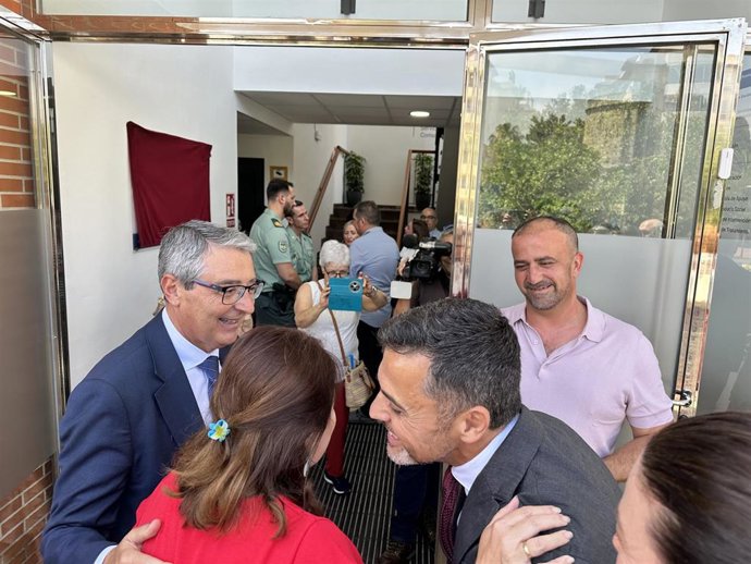 Inauguración del nuevo centro de Servicios Sociales en Algarrobo (Málaga)