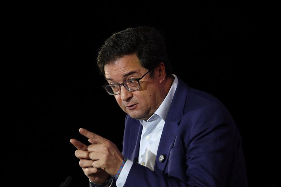 El ministro para la Transformación Digital y de la Función Pública, Óscar López, durante la celebración del acto de inauguración de la 15ª edición del South Summit Madrid 2026, a 3 de junio de 2026, en Madrid (España). Este foro global de emprendimiento e