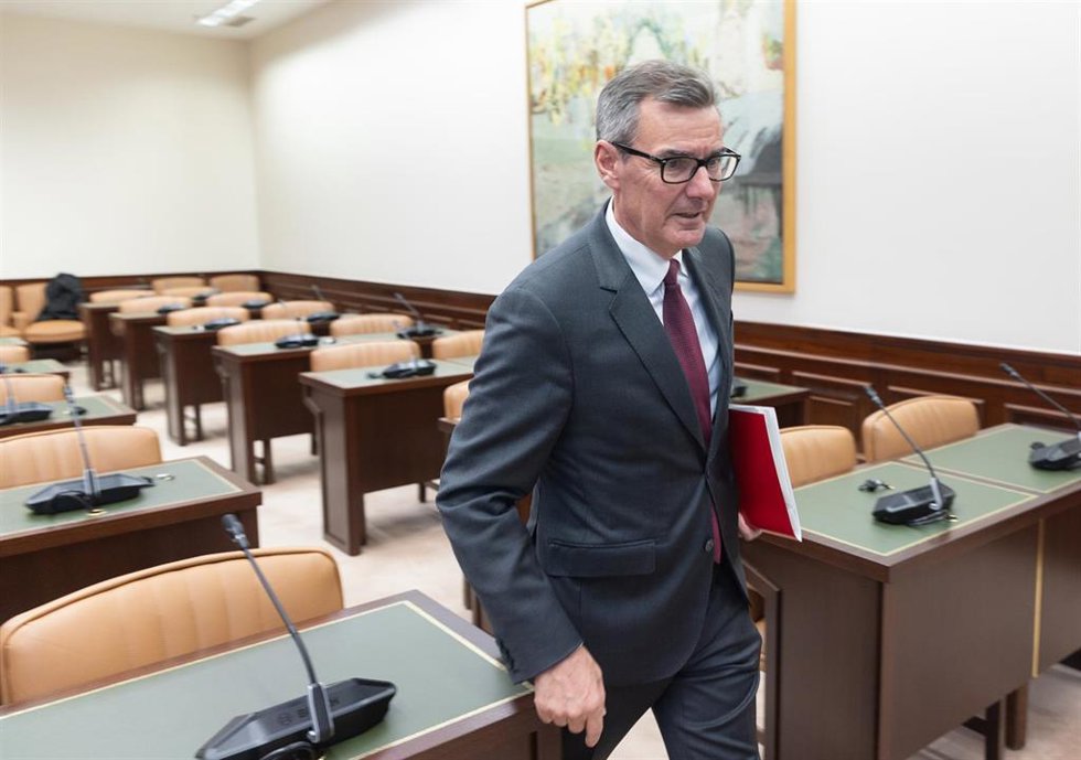 El presidente de la Comisión Nacional del Mercado de Valores (CNMV), Carlos San Basilio, comparece ante la Comisión de Economía, Comercio y Transformación Digital, en el Congreso de los Diputados, a 28 de mayo de 2026, en Madrid (España). 