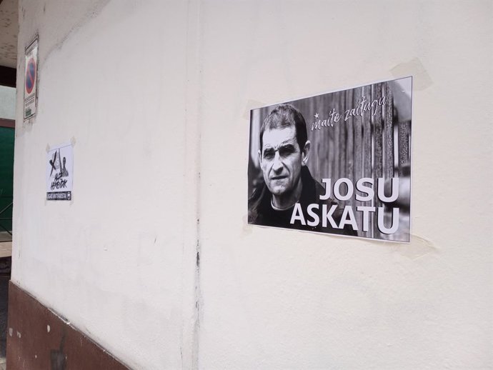 Archivo - Arquivo - Cartaz pedindo a libertação de Josu Ternera em Ugao-Miraballes (Biscaya).