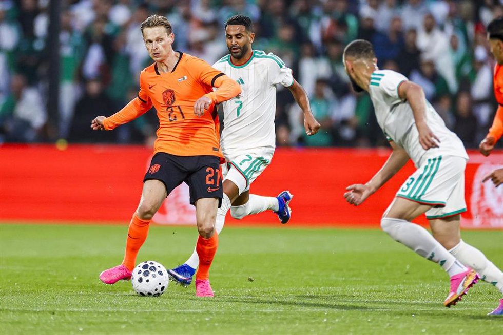 June 3, 2026, Rotterdam, Z-H, Netherlands: ROTTERDAM , 03-06-2026 , Stadium Feijenoord de Kuip , season 2025 / 2026 , FIFA International football , friendly match between The Netherlands and Algeria , picture shows Netherlands player Frenkie de Jong