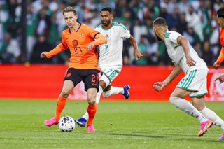 June 3, 2026, Rotterdam, Z-H, Netherlands: ROTTERDAM , 03-06-2026 , Stadium Feijenoord de Kuip , season 2025 / 2026 , FIFA International football , friendly match between The Netherlands and Algeria , picture shows Netherlands player Frenkie de Jong