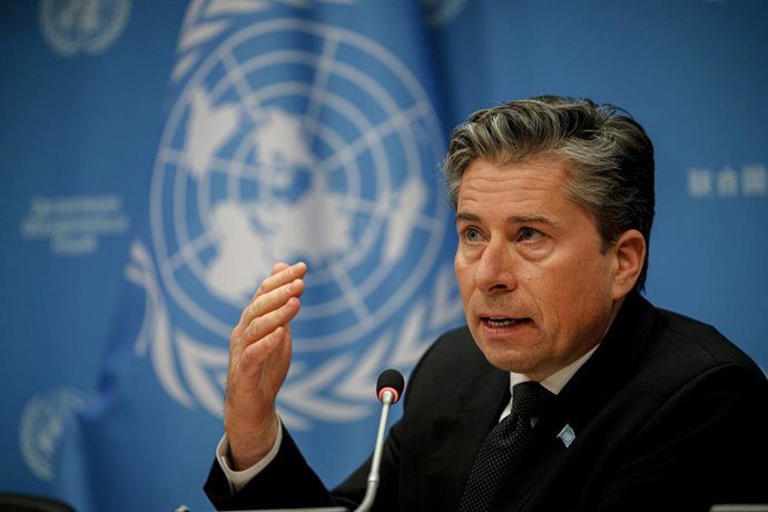 Archivo - March 12, 2025, New York, New York, USA: TOM FLETCHER, Under-Secretary-General for Humanitarian Affairs and Emergency Relief Coordinator briefs the press the new direction of aid amid times of change and reform taking place from within and globa
