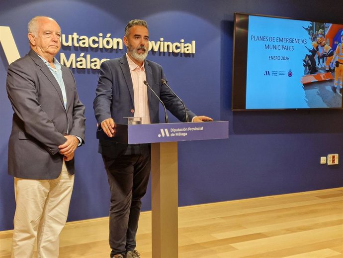 El diputado de Seguridad y Emergencias, Luis Rodríguez, en rueda de prensa