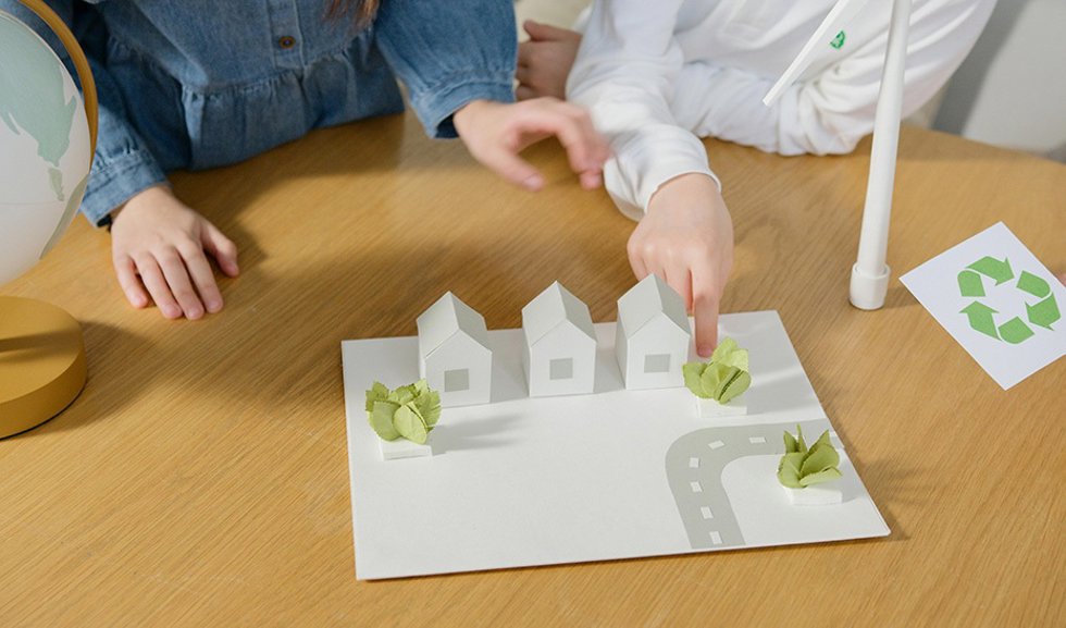 Archivo - El programa Ecoescuelas identifica a aquellos centros educativos que son un modelo de referencia socio ambiental. Imagen de archivo