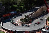 Foto: Ferrari enfrenta su favoritismo en el lujo de Mónaco al dominio de Mercedes