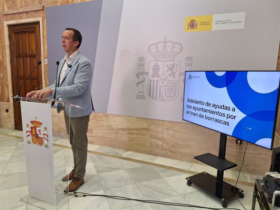 El subdelegado del Gobierno en Almería, José María Martín, durante su comparecencia sobre el adelanto de ayudas a los ayuntamientos por el tren de borrascas.