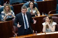 Consejero de Cultura plantea que el calor "es fuente también de inspiración" ante críticas por temperaturas en las aulas