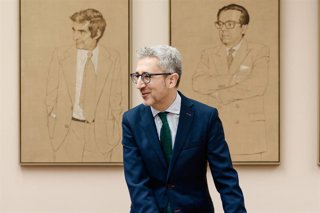 El ministro de Hacienda, Arcadi España, comparece ante la Comisión de Hacienda y Función Pública, en el Congreso de los Diputados, a 4 de junio de 2026, en Madrid (España). 