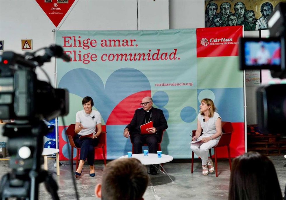 Presentación Memoria de Cáritas