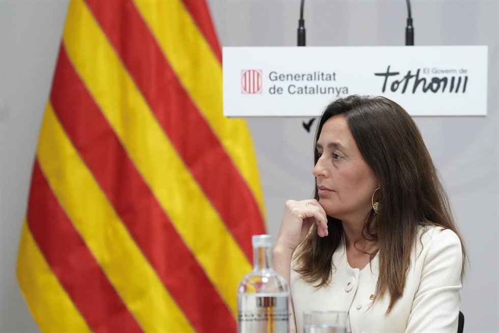 Archivo - La consellera de Educación de la Generalitat, Esther Niubó.