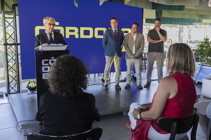 El presidente de la Diputación, Salvador Fuentes, interviene en la presentación de Córdoba Live.