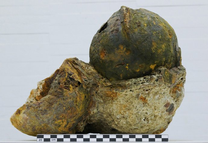 Cascos descubiertos en 1990 en el yacimiento subacuático de Piedras de la Barbada, frente a la costa de Benicarló