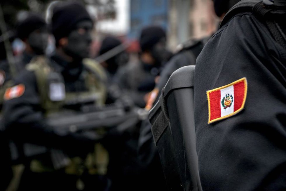 Archivo - Personal militar de Perú