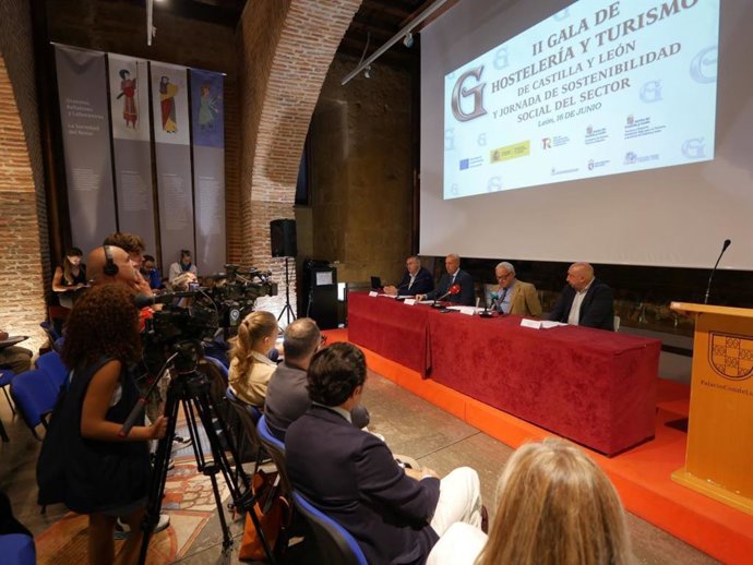 Presentación II GALA HOSTELERÍA y TURISMO CYL