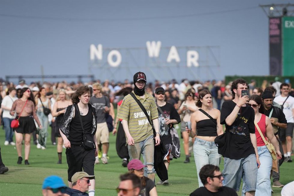 Decenas de personas durante la primera jornada del Primavera Sound Barcelona 2026, a 4 de junio de 2026, en Barcelona, Catalunya (España). El Primavera Sound Barcelona 2026 se celebra entre el 4 y el 6 de junio con una previsión de 70.000 asistentes por d