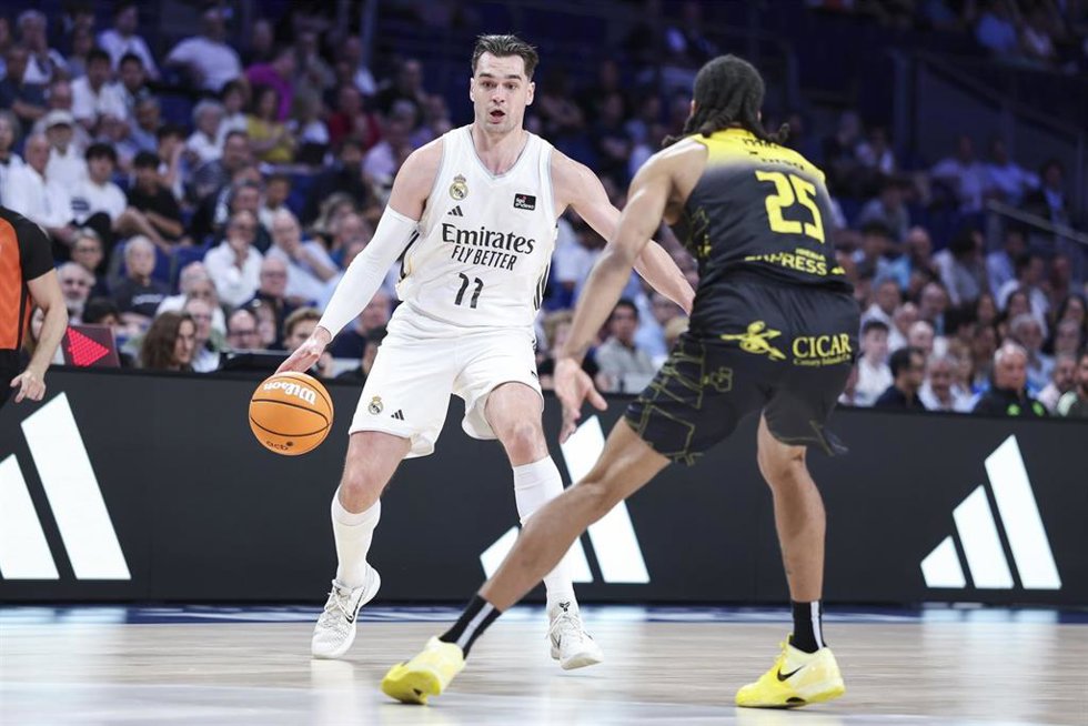 Mario Hezonja, en un partido con el Real Madrid.