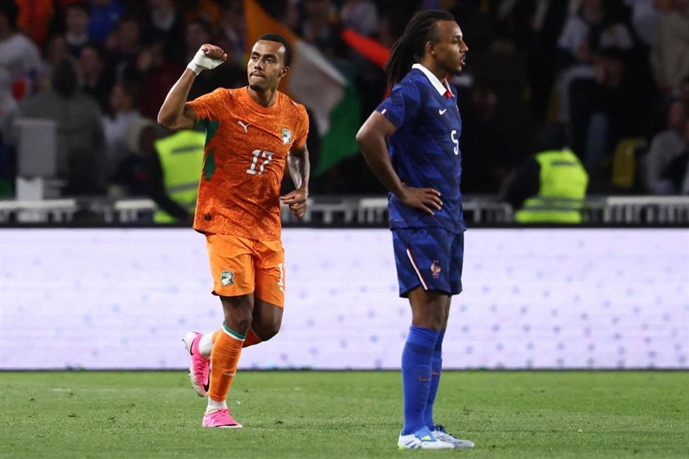 04 June 2026, France, Nantes: Ivory Coast's Guela Doue celebrates scoring his side's first goal of the game during the International Friendly soccer match between France and Ivory Coast ahead of the 2026 FIFA World Cup at the Stade de la Beaujoire. Photo: