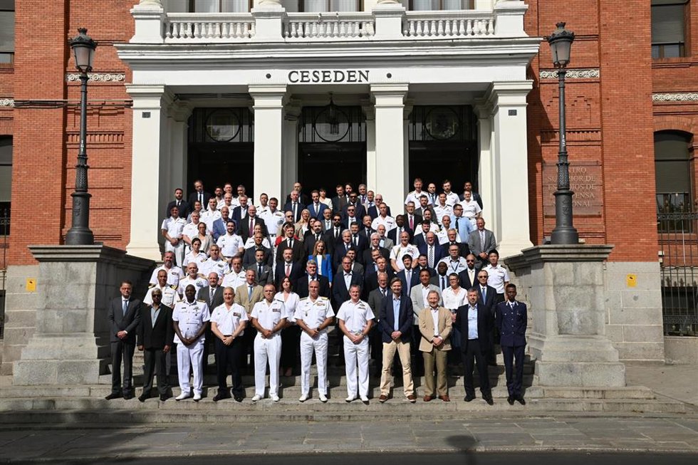 XVII Reunión Estratégica con la Industria celebrada en el CESEDEN, en Madrid
