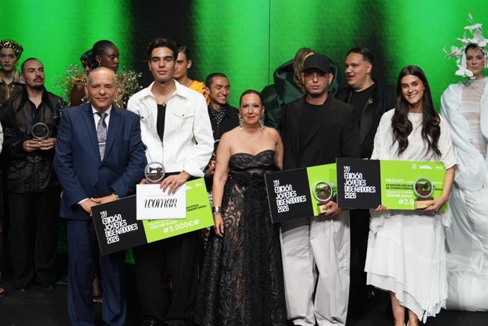 Premiados en el el XV Certamen Internacional de Jóvenes Diseñadores en Tenerife