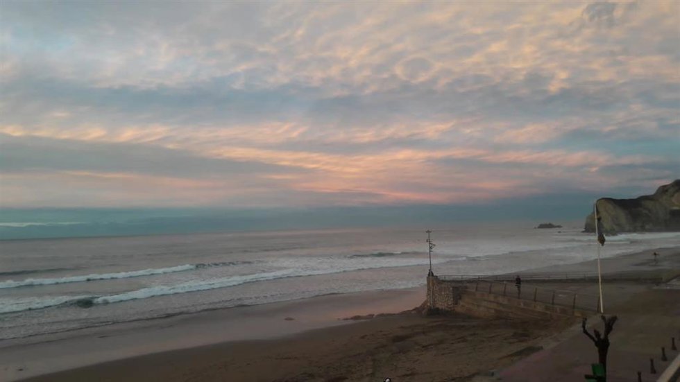 Archivo - Playa de Sopela (Bizkaia)