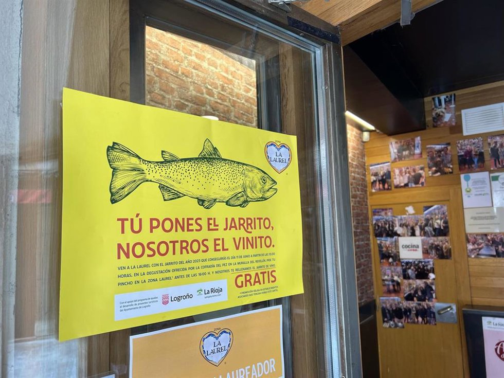 Archivo - La Calle Laurel volverá a brindar por San Bernabé con la campaña "Tú pones el jarrito, nosotros el vinito"