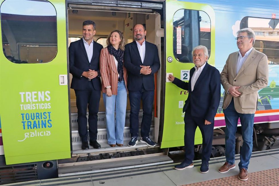 Archivo - Arranca la temporada de verano de los trenes turísticos de Galicia