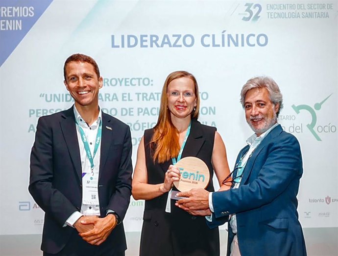 Entrega del Premio Fenin al 'Liderazgo clínico' al Virgen del Rocío por el abordaje integral del 'abdomen catastrófico'