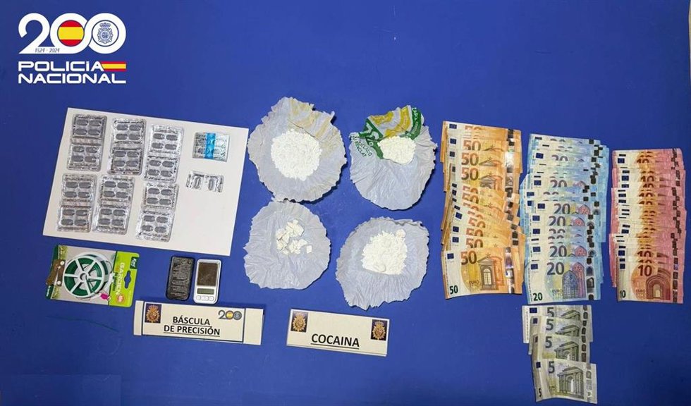 Detenido en Burgos un matrimonio tras hallar la policía 73 gramos de cocaína en su domicilio de Gamonal.