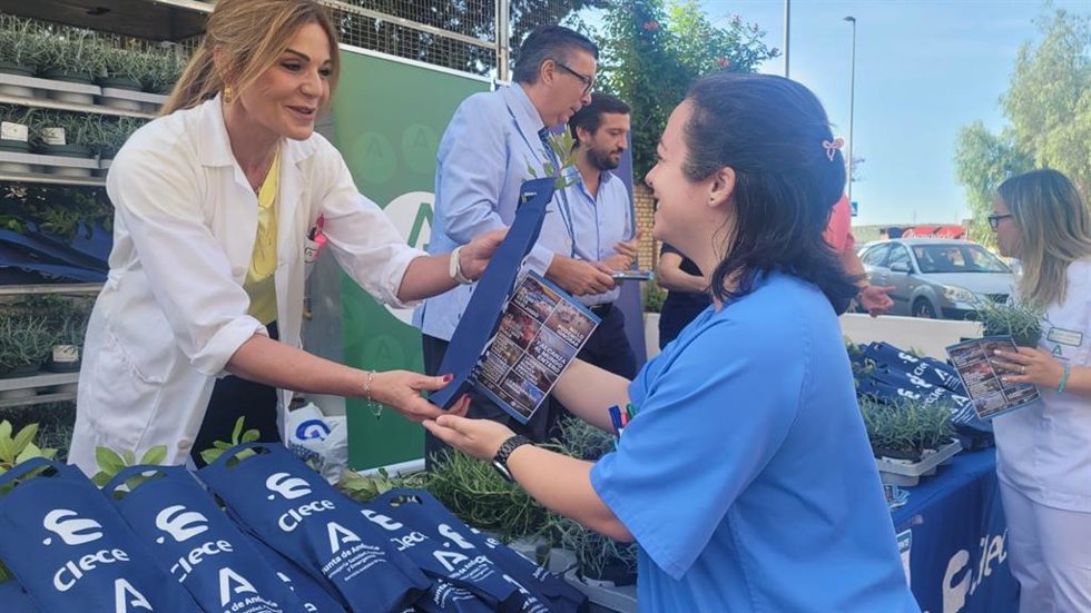 Entrega de macetas