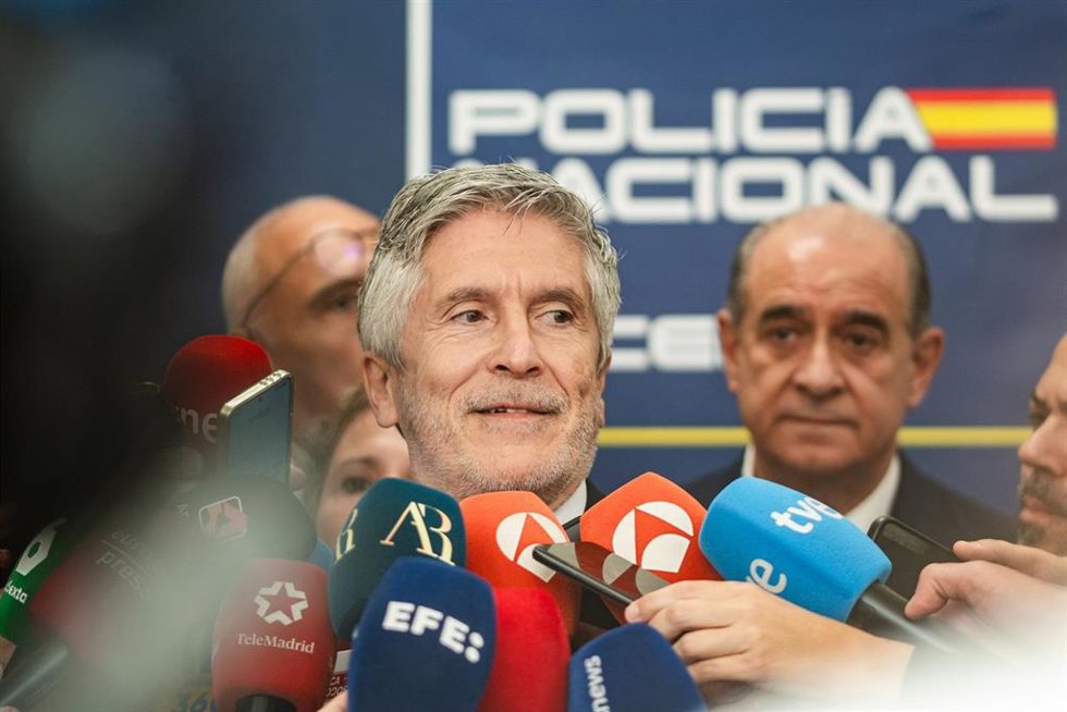El ministro del Interior, Fernando Grande-Marlaska, durante la puesta en funcionamiento del Centro de Mando (CENAM) del dispositivo de seguridad para la visita del Papa, a 5 de junio de 2026, en Madrid (España).